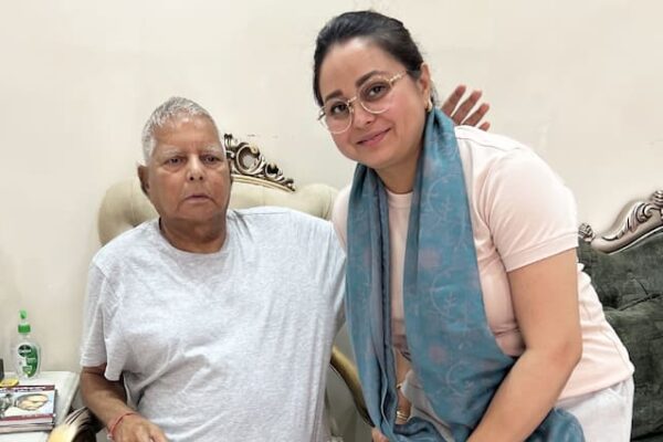 Bihar News: बिहार में BJP नेता रेप के आरोप में गिरफ्तार, अब रोहिणी आचार्य ने उठाए सवाल